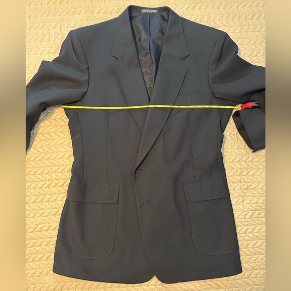 EUC Towncraft Men’s black blazer with gold buttons. - Picture 10 of 12